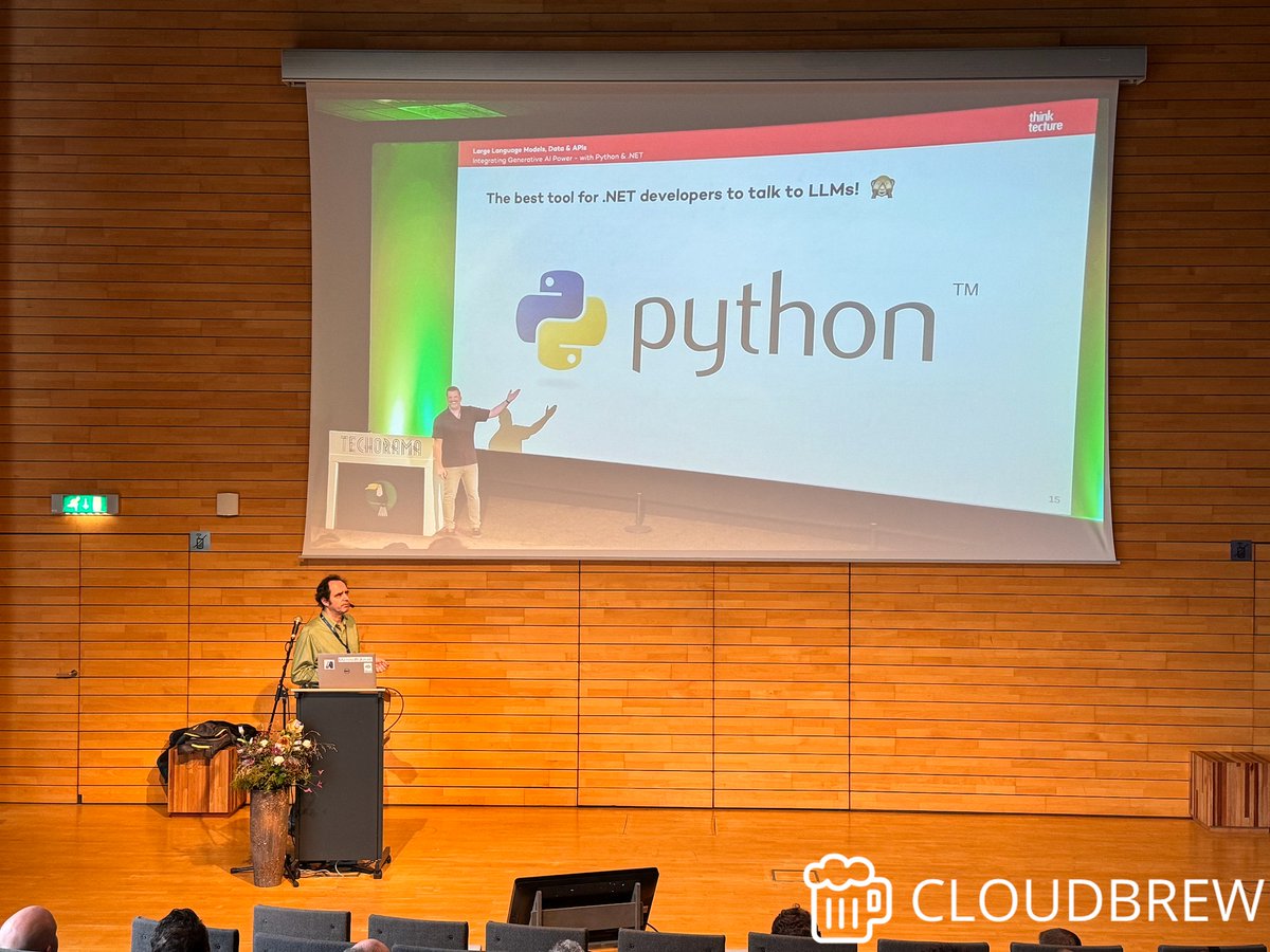 Last week Alan Smith visited Cloudbrew to hold his session "Building an Image Similarity Search using Spotify Annoy, PyTorch and Azure Machine Learning" ✨