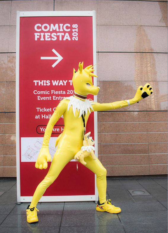 Lencario's tweet photo. Gotta love this shot of #JoyJolteon zapping his way towards #CF2018 hehe ⚡

#Rubberfur #latexfur #pokemon https://t.co/Q1ANOGYSug