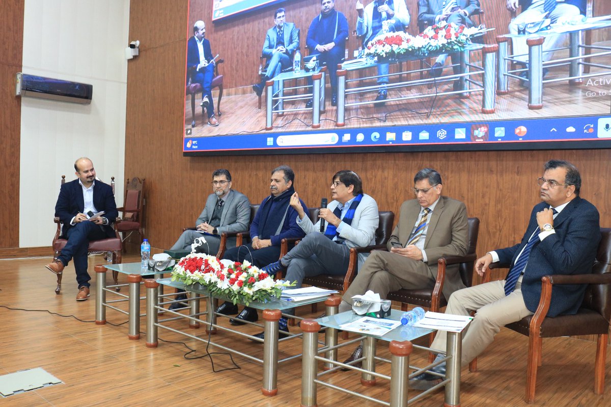 Muhammad Ali (@alisociologist) on Twitter photo Shaping communities through education! Today we have shared our scoping study report on the vital role of headteachers in leading schools within the community through #SchoolCouncils @QAEDPK <a href="/SchoolEduPunjab/">School Education Punjab</a> <a href="/pkBritish/">British Council Pakistan</a> <a href="/BatoolG1977/">Zahida Batool #GoalsProject</a> Shaping communities through education! Today we have shared our scoping study report on the vital role of headteachers in leading schools within the community through #SchoolCouncils @QAEDPK <a href="/SchoolEduPunjab/">School Education Punjab</a> <a href="/pkBritish/">British Council Pakistan</a> <a href="/BatoolG1977/">Zahida Batool #GoalsProject</a>
