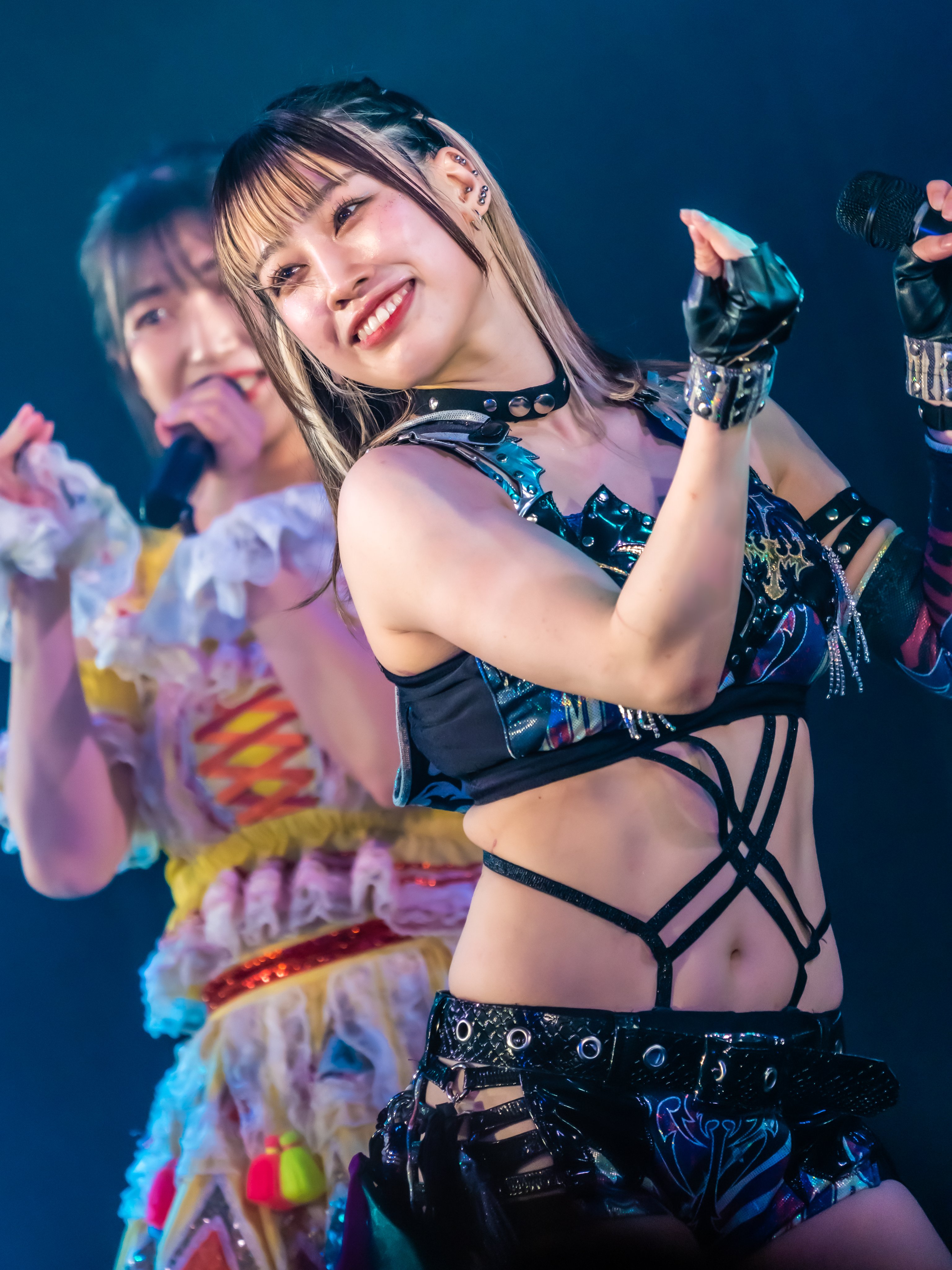 GBt7q9ubsAAMCEs?format=jpg&name=orig