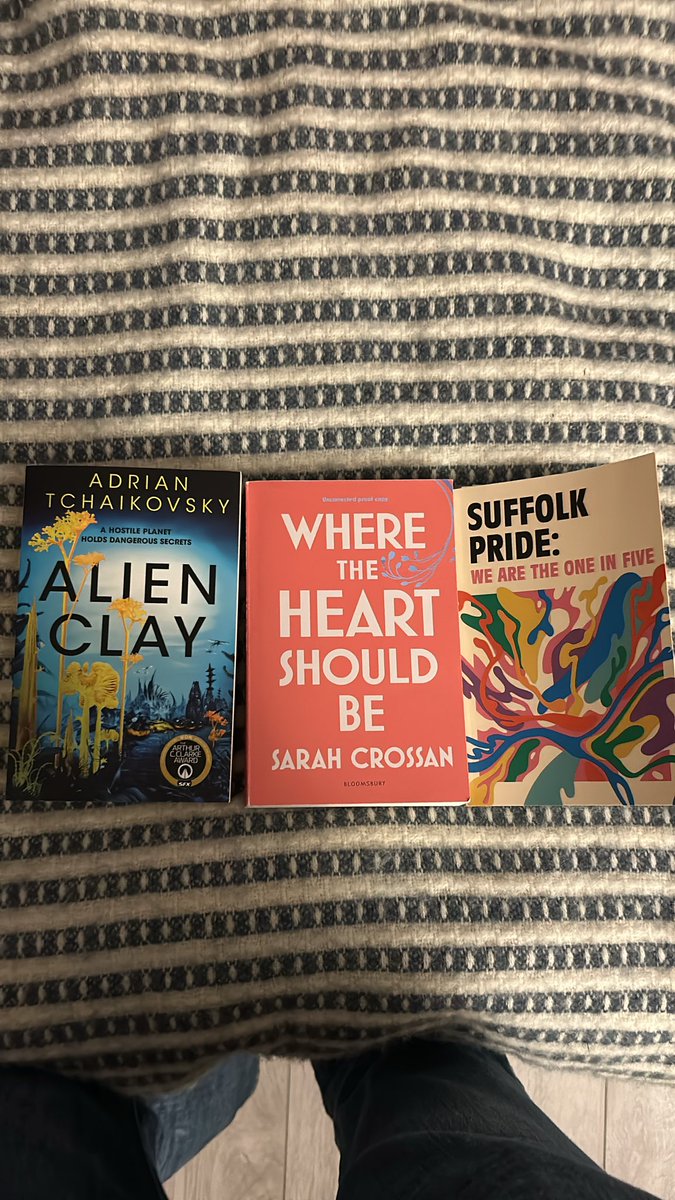 Advance reading copy bonanza. The latest from @aptshadow and @SarahCrossan plus a new anthology from Suffolk University.