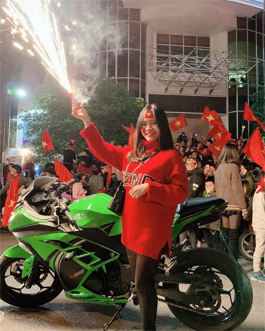 projectile ultrafashionable
Chào em trai! Tôi là một người phụ nữ yêu thích ẩm thực và khám phá các món ăn mới, mong muốn tìm một người bạn đời yêu thích ẩm thực và cùng nhau khám phá văn hóa ẩm thực.