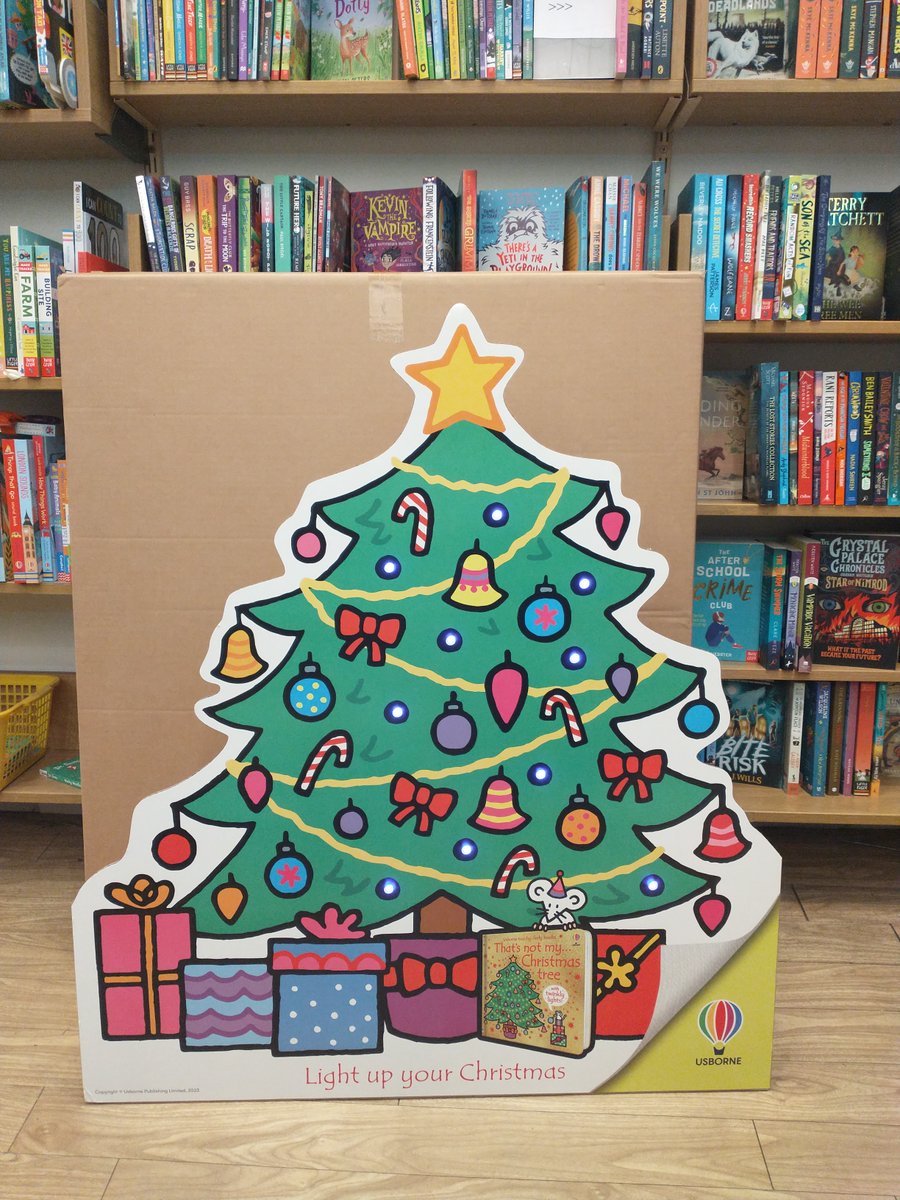 BeckenhamBooks's tweet image. We have two giant light up Christmas Trees thanks to @Usborne that we would love to see go to a good home, any takers? #freechristmastree #reuse #repurpose #recycle