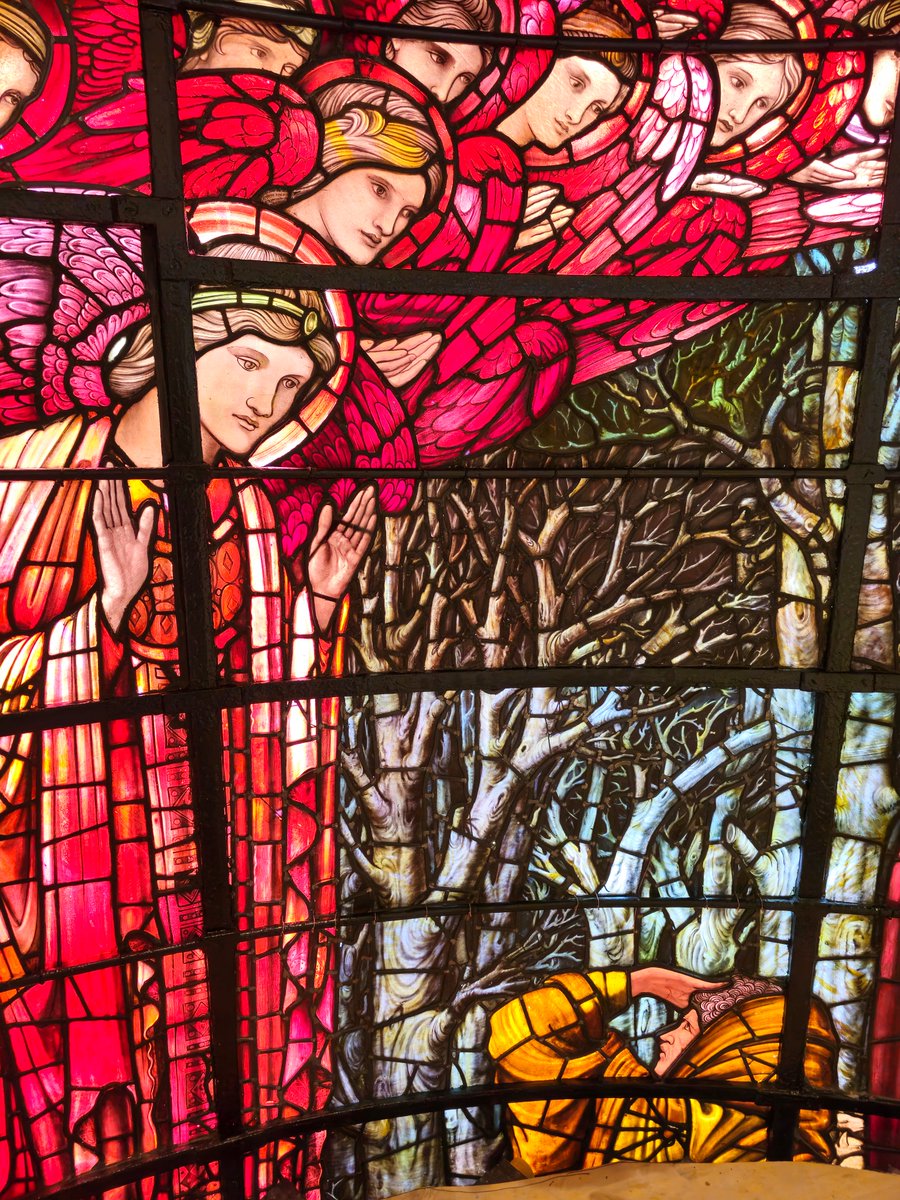 Janet Gough (@gough_janet) on Twitter photo Angel of the Lord came upon the shepherds - suddenly there was a heavenly host praising God Luke 2:8-21
Nativity window Edward Burne-Jones 1887 <a href="/bhamcathedral/">Birmingham Cathedral</a> superb colour & detail revealed <a href="/HolyWellGlass/">Holy Well Glass</a> <a href="/DivineBeautyBhm/">Divine Beauty Project</a>
#CathedralTreasures #Advent
scalapublishers.com/cathedral-trea… Angel of the Lord came upon the shepherds - suddenly there was a heavenly host praising God Luke 2:8-21
Nativity window Edward Burne-Jones 1887 <a href="/bhamcathedral/">Birmingham Cathedral</a> superb colour & detail revealed <a href="/HolyWellGlass/">Holy Well Glass</a> <a href="/DivineBeautyBhm/">Divine Beauty Project</a>
#CathedralTreasures #Advent
scalapublishers.com/cathedral-trea…