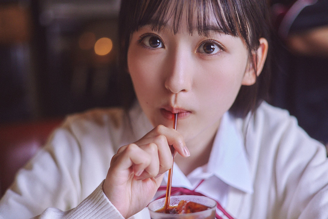 一ノ瀬美空 さんと喫茶デート🍹 写真集にはお目目クリクリみーきゅんも