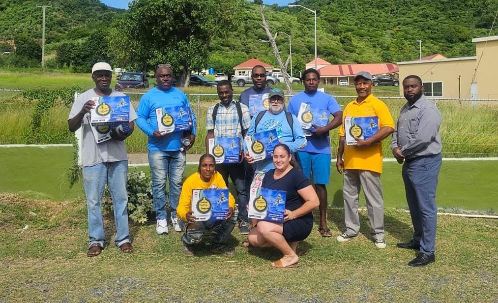 RESQUNIT is part of a pilot project in the Virgin Islands, aiming to reduce gear loss. Collaborating with CANARI and the Virgin Islands' Dep of Agriculture and Fisheries. A significant step in the process of introducing RESQUNIT to the fishing industry!

Photo credit:  DOAF