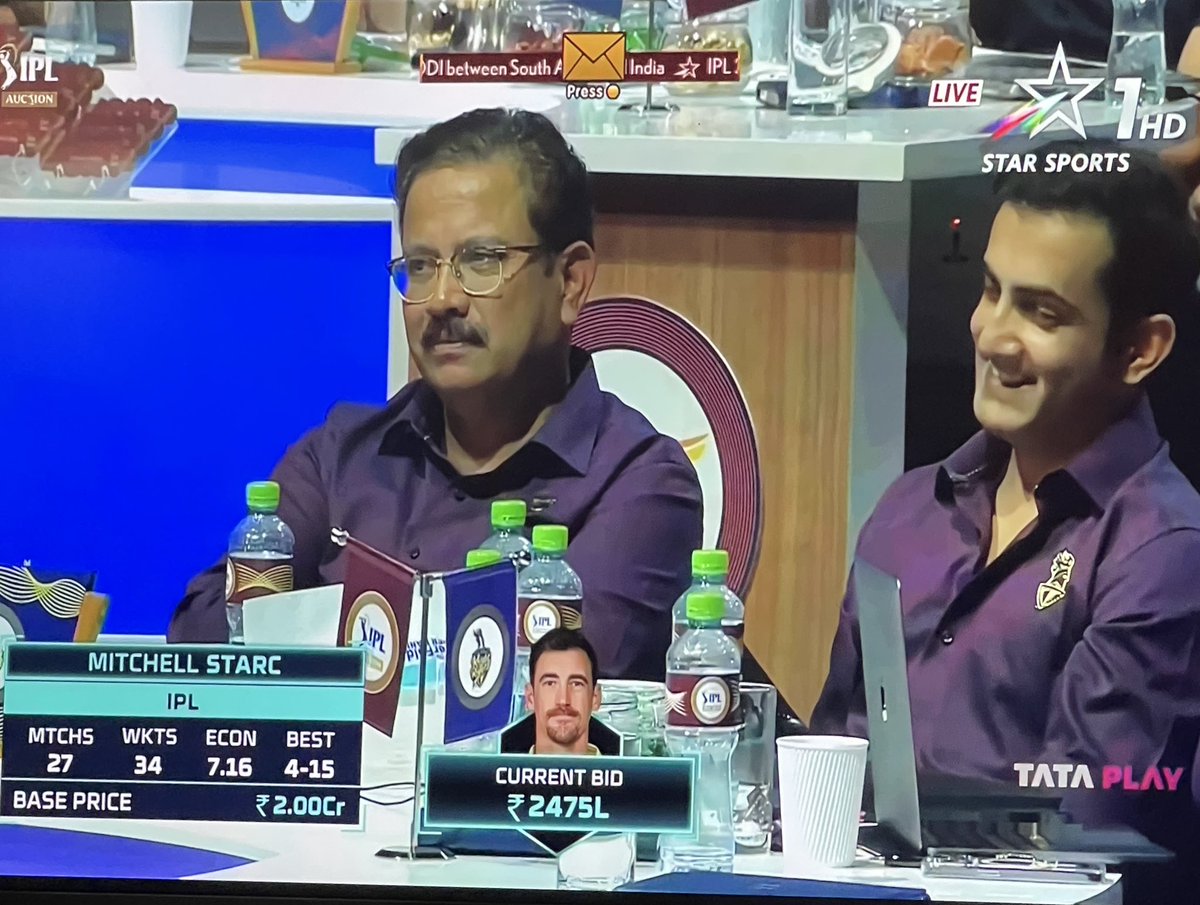 #BIG Indians breaking records for @IPL 2024 auctions, especially benefiting Aussie players.Mitchell Starc goes for INR 24.75cr - $4.43m within hours of Pat Cummins for 20.5cr-$3.67mil. Travis Head $1.22 mil. Commentator @sanjaymanjrekar jokes “good for Australian economy..”