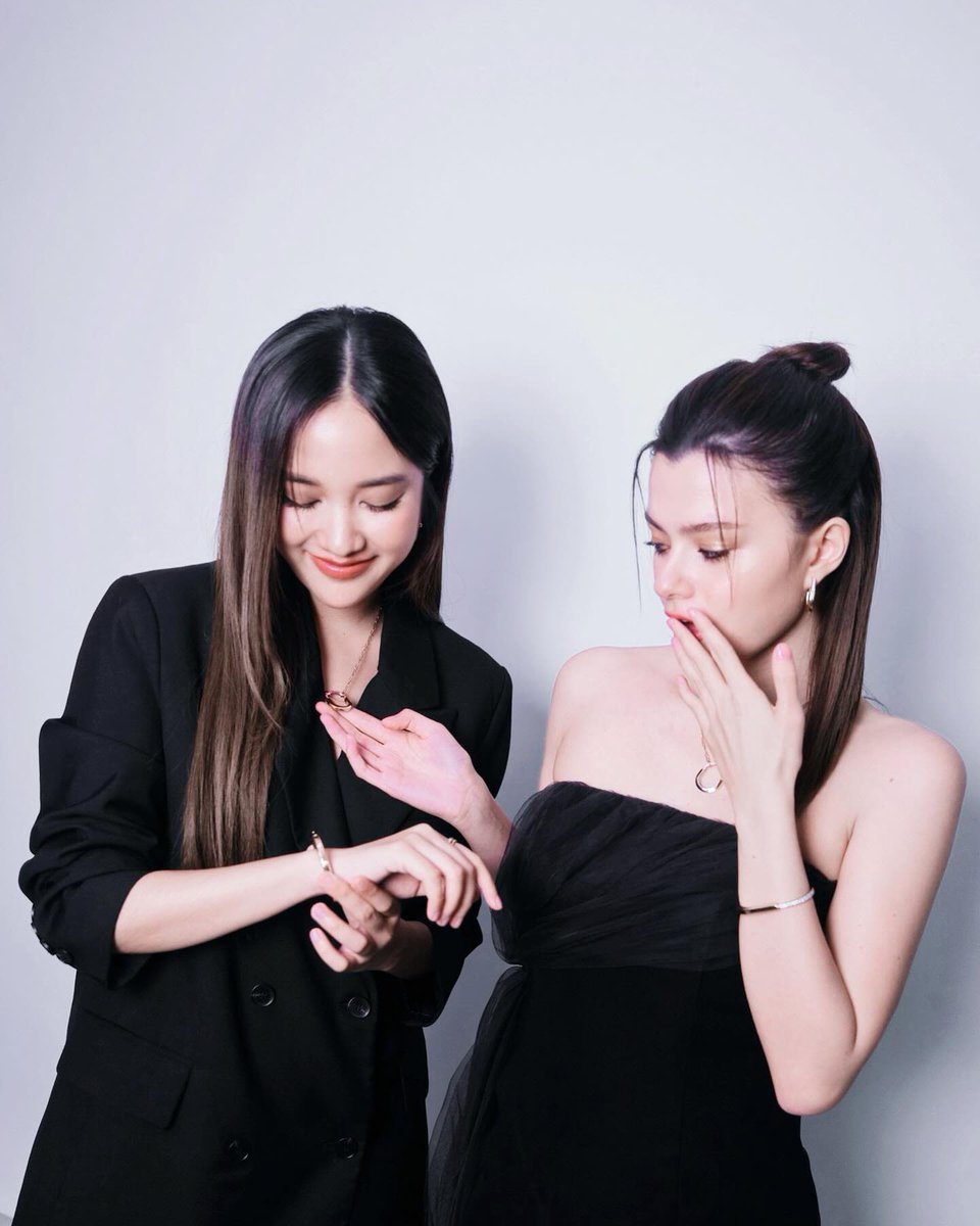 mywhitelilly_'s tweet image. Tiffany &amp;amp; Co X FreenBecky 

how perfect they are together 🥹🤍✨

#ฟรีนเบค
#tiffanyAndCo #TiffanyLock