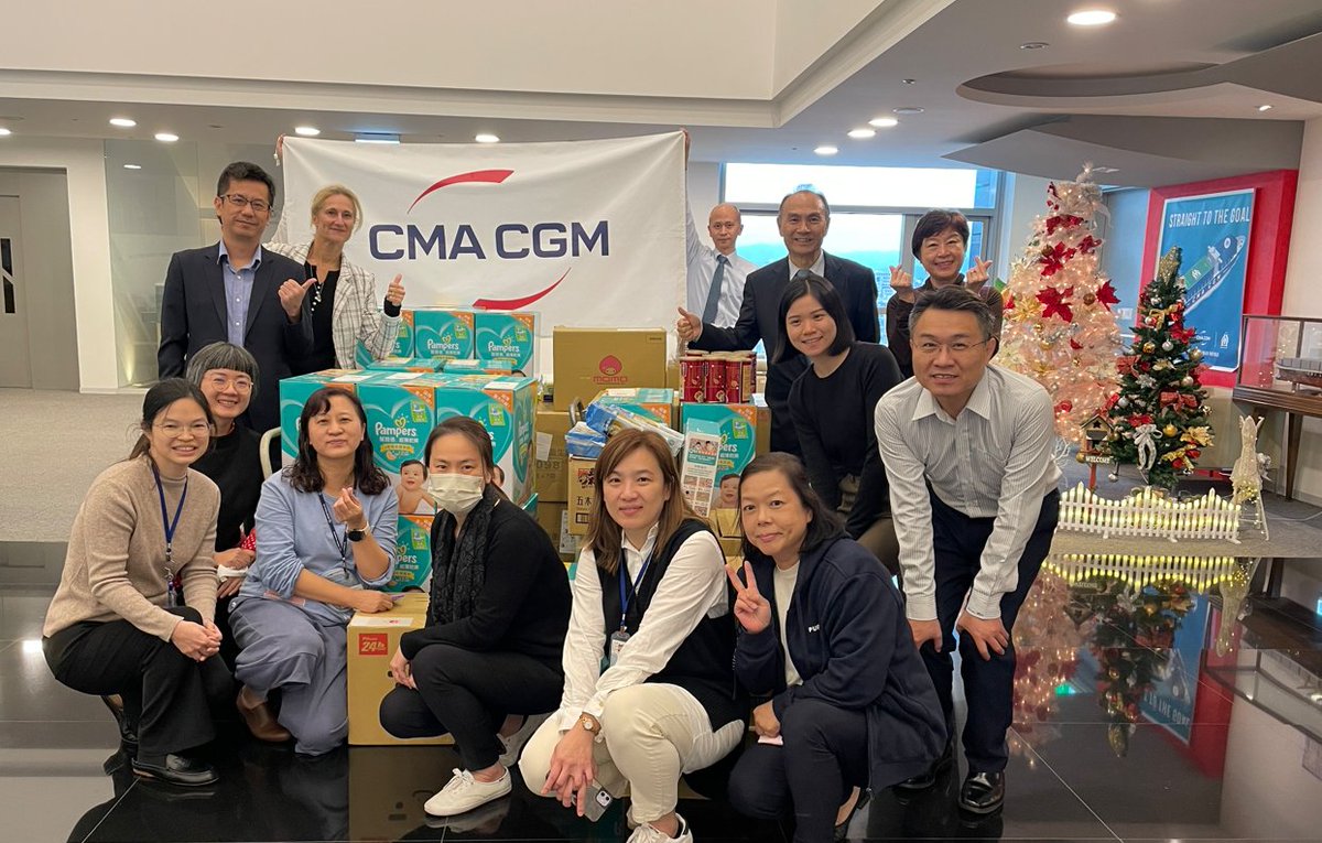 🌍🎄 Embracing the holiday spirit, CMA CGM and APL teams around the world are dedicated to giving back. From Japan to Nicaragua, we're spreading joy and making a real difference. #CMACGM #HolidaysAroundTheWorld #GivingBack