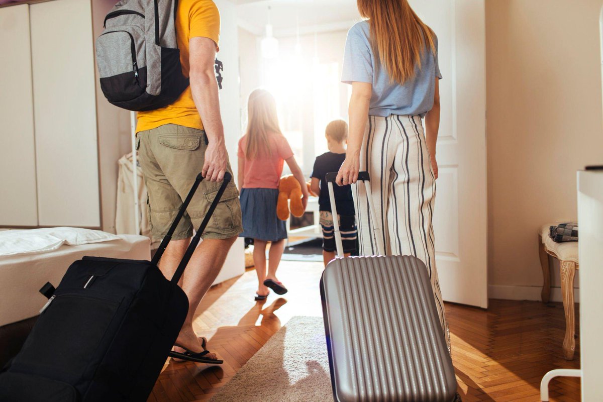 THEWorldTourX's tweet photo. Traveling on a Budget During the Holidays: Make the Most of Your Special

https://t.co/oyy7tEJd6B https://t.co/FY0yVsLK97