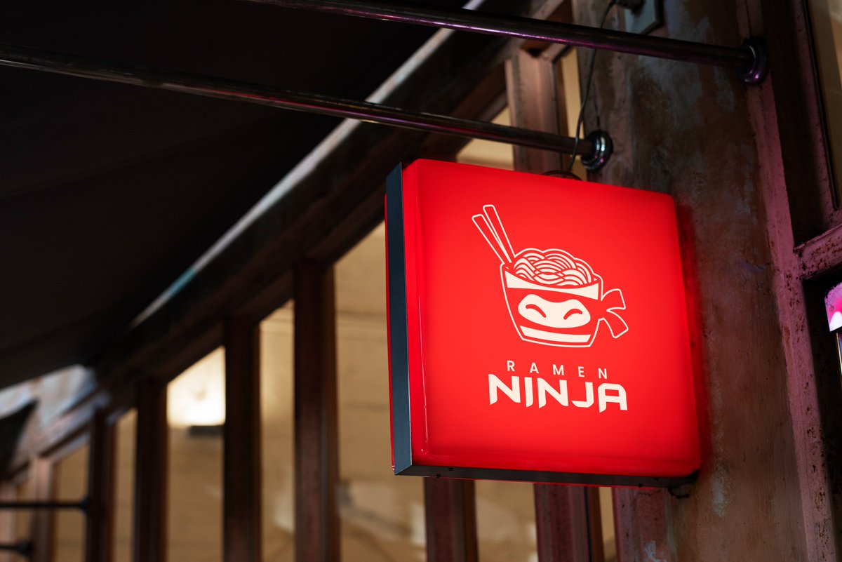 LogoRequests's tweet image. Branding design for a Japanese restaurant..

to view the full project visit here: behance.net/gallery/186760…

#restaurantdesign #restaurantjobs #restaurantbranding #menudesign #japaneserestaurant #brandidentitydesign #fooddesign