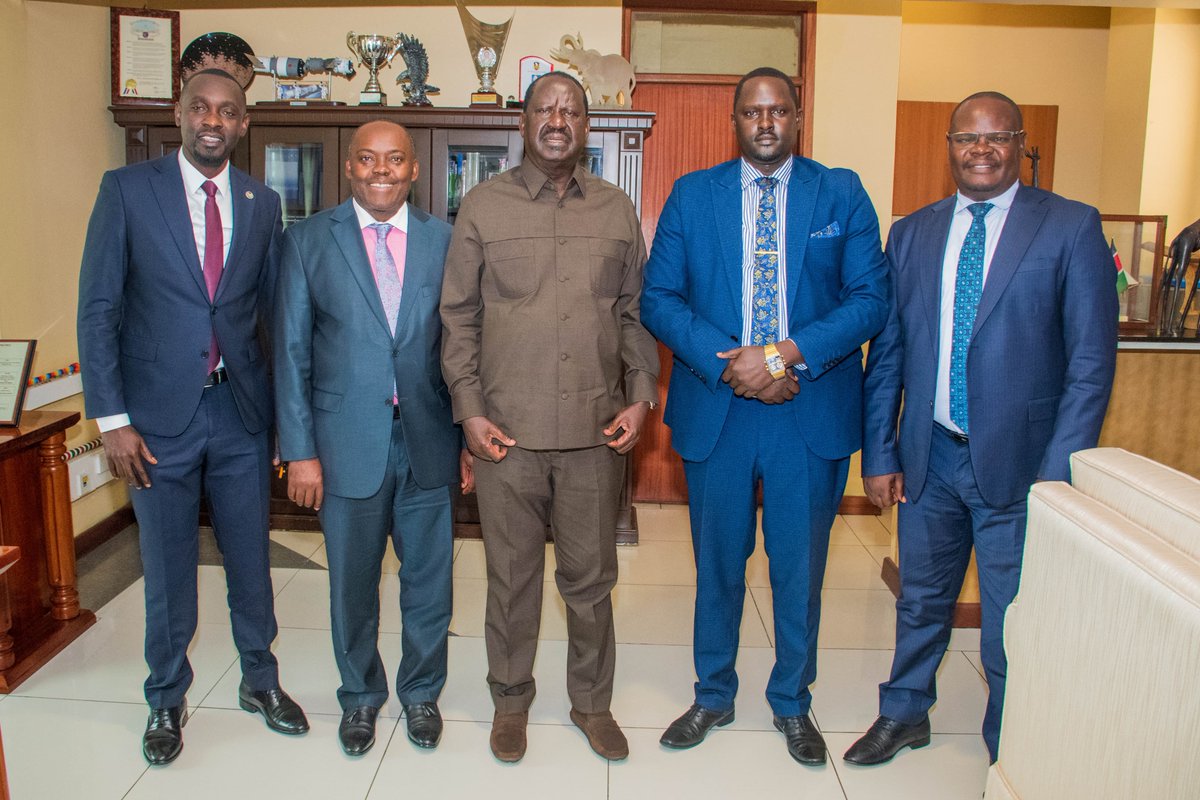 I hosted and had discussions with Hon. Lugeba Medard Sseggona, the Chairman, and Hon. Oneko Lit Denis Amere, Member of the PAC in the Ugandan Parliament. We touched on issues affecting our region and the entire African continent.
