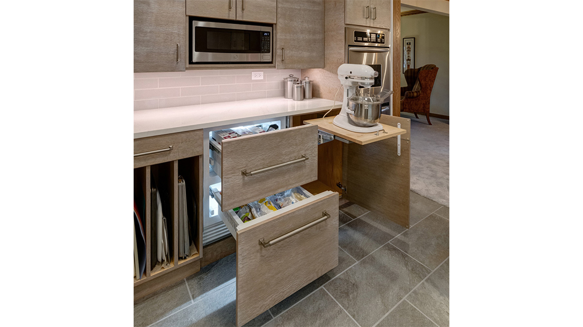 Baking for the holidays? A lift up shelf for your heavy mixer can save you lots of back pain. #luxurykitchens #liftupshelf #mixerstand #aginginplace

Photo #dennisjourdanphotography