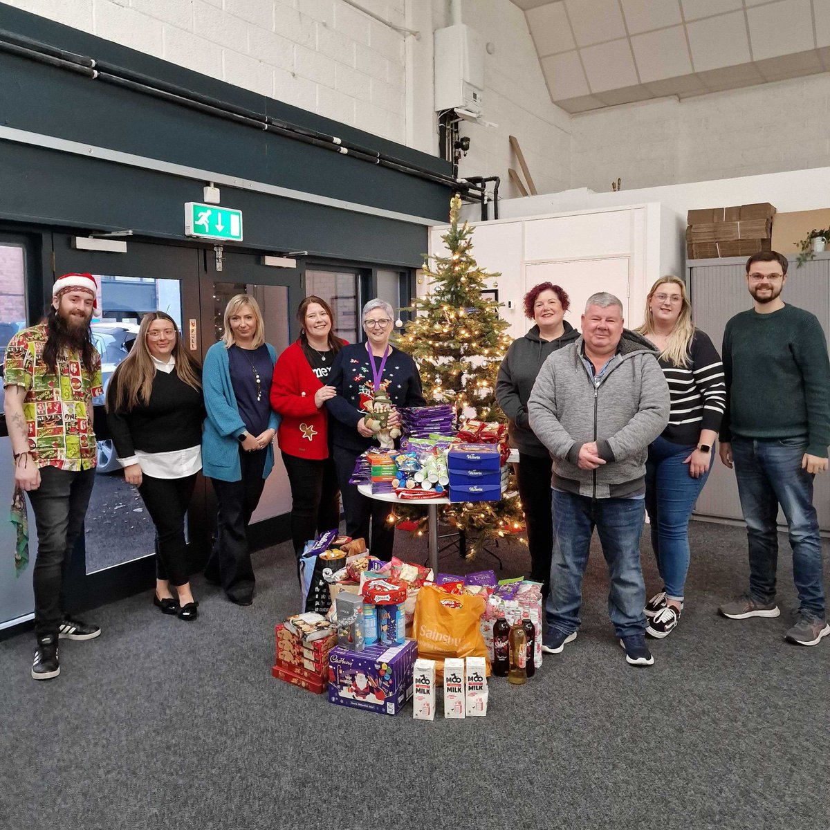 We had the pleasure of hosting Joanne & Billy from @NiTogether in our office. Our dedicated team has been actively gathering Christmas food contributions for 'In This Together'. Thank you to everyone who has donated and we hope all those receiving their treats enjoy them 🎄🎁🎅