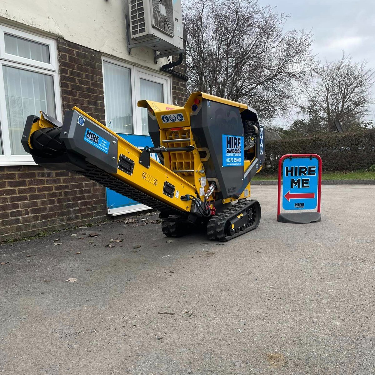 Santa is almost here! 🎄 Santa won't give you a Dragon Stone Crusher... but we will! Call today to get it booked for the New Year! ✨ Perfect for recycling old concrete & then reusing it for a new driveway. ♻️ 01373 858 001 ☎