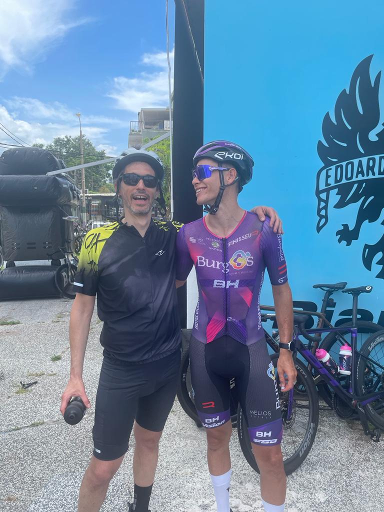 ➡️ @DarwinYoParaMi le perdió todo el respeto a @Eric_Fagundez por impulsar la carrera ciclista de Joel 🚴‍♂️🙌