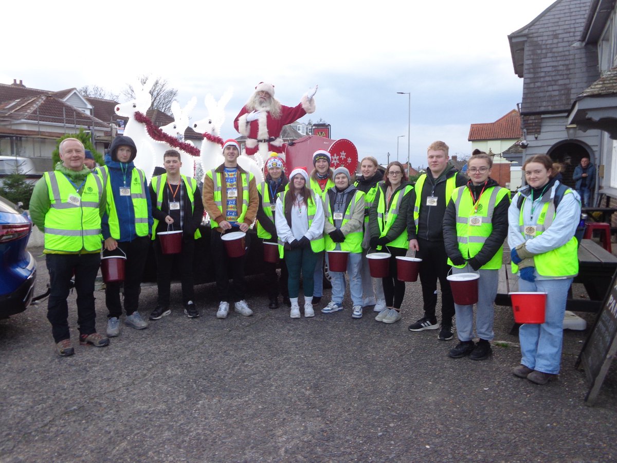 BarnstapleRT's tweet photo. Thank you to all our collections who have helped make all the magic happen
🪄🎅 https://t.co/We0nEBwoCL