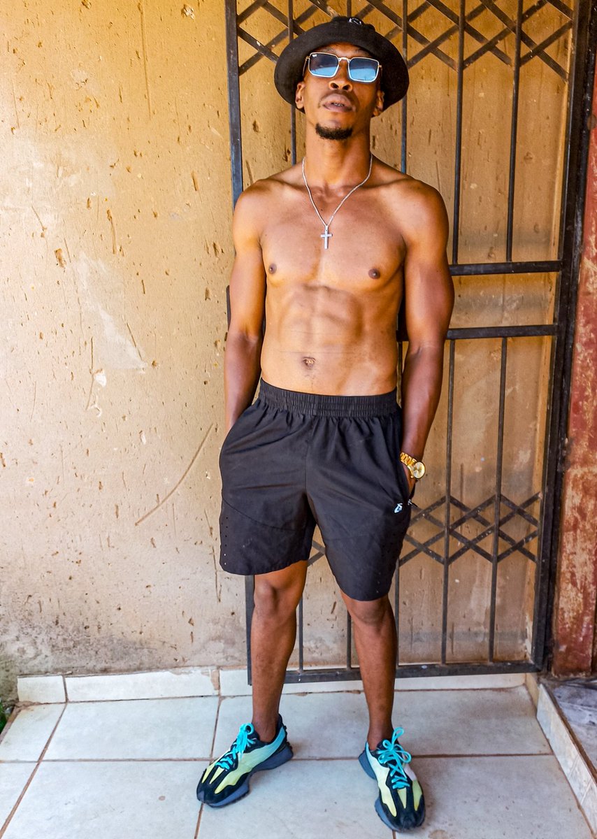 Princeoswag's tweet image. Niphi guys ??????