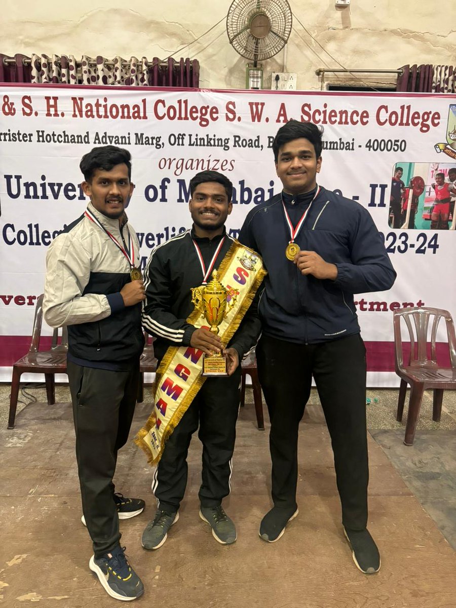 R J College (@rjcollegemumbai) on Twitter photo ๐๏ธโโ๏ธ ๐๐ข๐ก๐๐ฅ๐๐ง๐จ๐๐๐ง๐๐ข๐ก๐ฆ ๐ฅ
Hats off to ๐ Konar Venkatesh๐ Rathod Soham๐ Devdhar Akash
They clinched GOLD at the University of Mumbai Zonal Powerlifting Competition at R D National College, Bandra
#PowerliftingChampions #GoldMedalists #UniversitySports #ProudMoment ๐๏ธโโ๏ธ ๐๐ข๐ก๐๐ฅ๐๐ง๐จ๐๐๐ง๐๐ข๐ก๐ฆ ๐ฅ
Hats off to ๐ Konar Venkatesh๐ Rathod Soham๐ Devdhar Akash
They clinched GOLD at the University of Mumbai Zonal Powerlifting Competition at R D National College, Bandra
#PowerliftingChampions #GoldMedalists #UniversitySports #ProudMoment