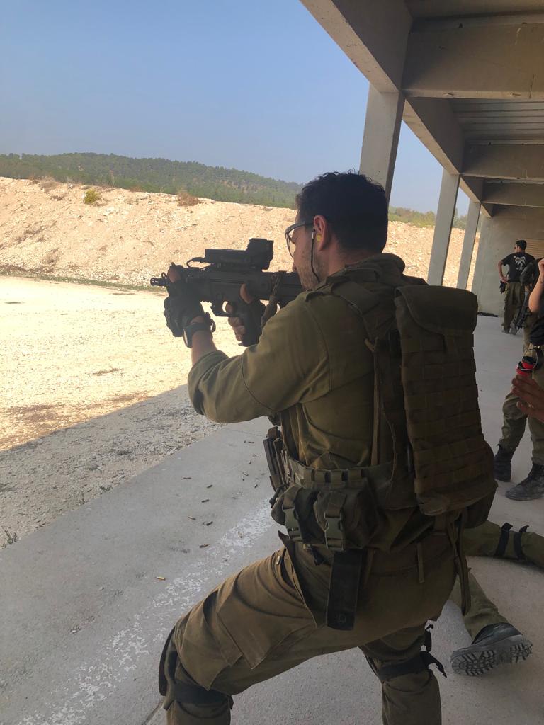 Advanced Automation and quadrupled precision: The IDF’s New SMASH Sight Is Changing the Face of the Modern Battlefield idf.il/163676/ 
#CUAS #Modernbattelfield #futuresoldier #firecontrolsystems #ai #FCS #militarytech #MilitaryInnovation #GameChanger