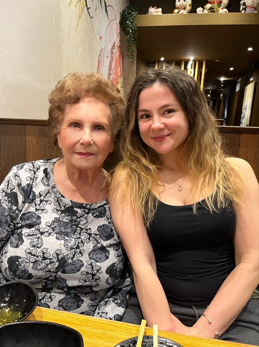 Last night I went for dinner with my Nan, but she insisted the overhead lighting was misrepresentative