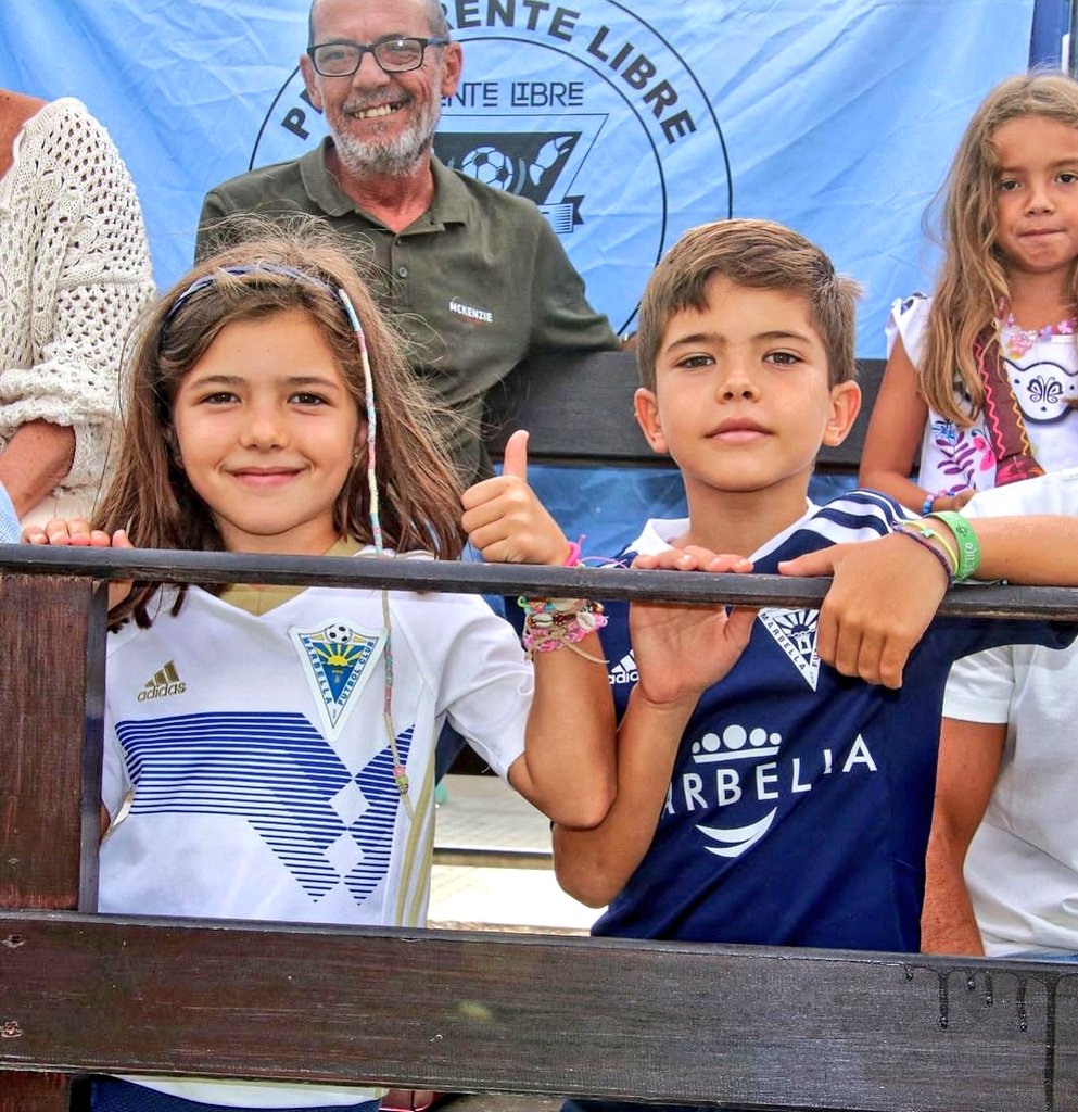 marbella_fc's tweet photo. 👧🏽🧒 𝙔 𝙡𝙤 𝙗𝙞𝙚𝙣 𝙦𝙪𝙚 𝙨𝙚 𝙡𝙤 𝙥𝙖𝙨𝙖𝙣 ... 🤍 https://t.co/mhUomSnWwU