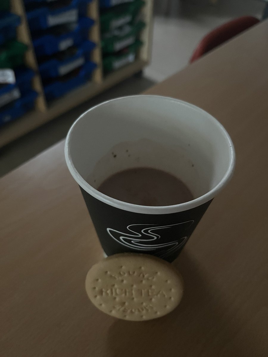 Party games followed by a movie afternoon with hot chocolate &amp; biscuits. Days like this make it all worth while 🤍🎅🏻