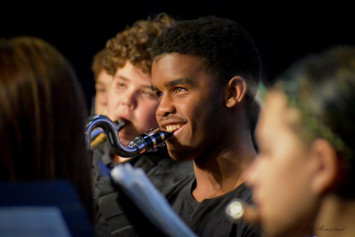 Photos from our Winter Concert ☃️❄️ Thanks again to Dr. Lynn for serving as our faculty guest conductor! Who will get the baton next year? 🤔