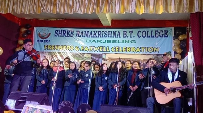 SRBT_College's tweet photo. All the trainees celebrated farewell &amp; fresher's programmes on 14.12.2023 at the college auditorium.

#GOI
#GTA
#GovernmentofWestBengal #HigherEducationDepartment #UGC #NCTE #DarjeelingBEdCollege
#farewellprogramme
#freshersprogramme. https://t.co/I3O1EtkW5u
