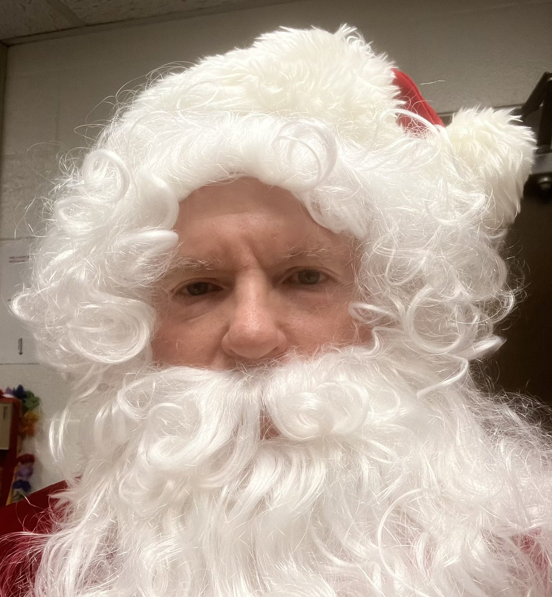 Santa stopped by Woodland Elementary this am to see all the Good Girls &amp; Boys. #TisTheSeason🎅🏻🎅🏻🎅🏻