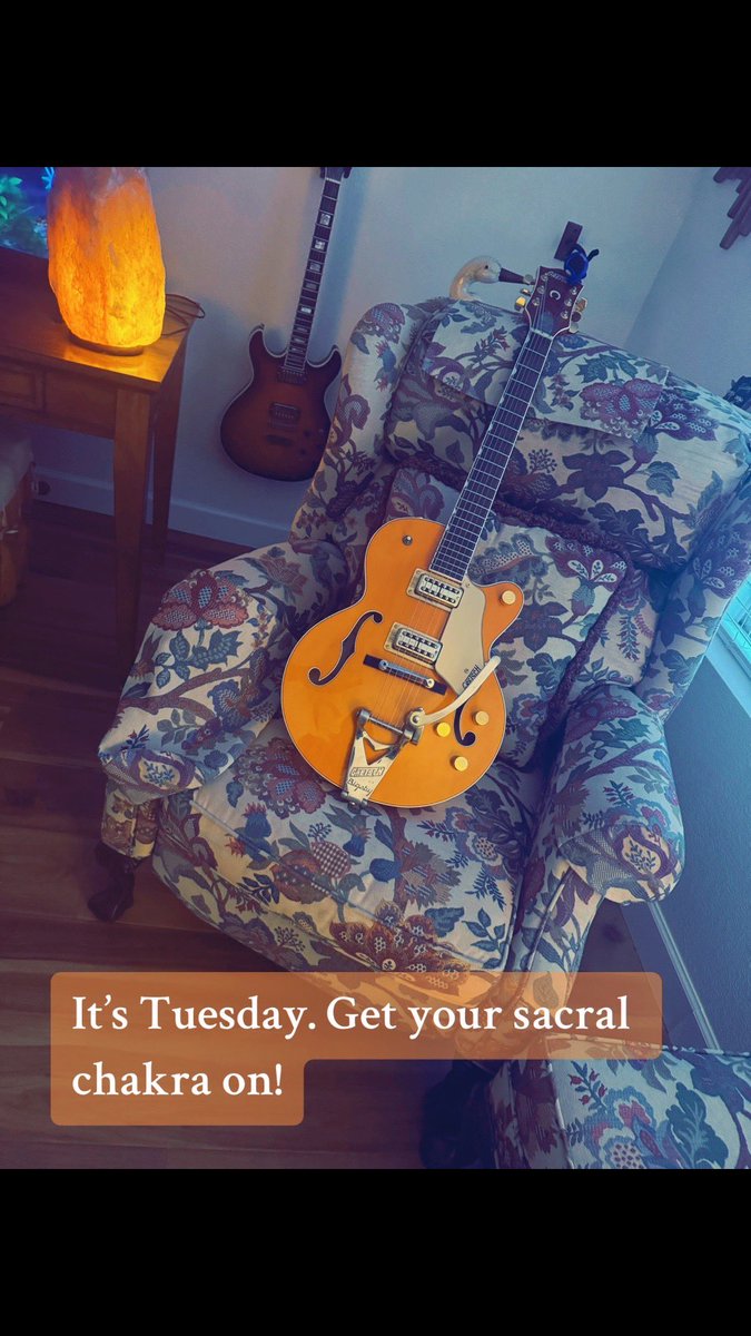 quesarahsings's tweet image. #orange #sacral #sacralchakra #mojo