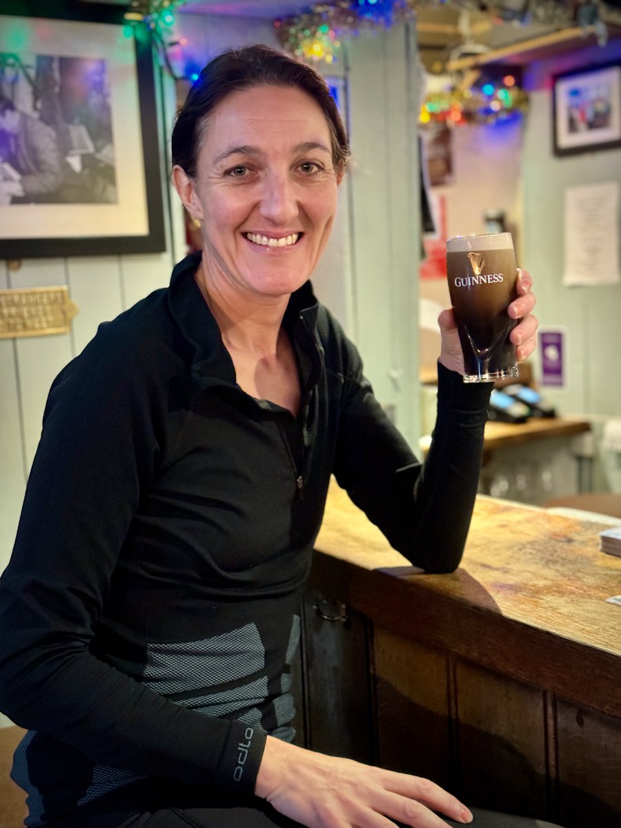 🚴‍♂️ Plan vs. Reality: Cycle to theSouth Pole Inn 2023 🌟
320km, unexpected detours, weather challenges but managed to arrive 25 mins ahead of schedule, under 27hrs.
Celebrated in the South Pole Inn with a pint of Guinness!🌐🚴‍♂️ #CyclingJourney #SouthPoleAnniversary