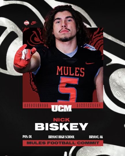 I am proud to announce I have commited to play for the University of Central Missouri. #committed @UCMFootballTeam @JoshLamberson @Coach_DChambers @H_HAWK @BryantHornet212 @Coach_SandersQ @Coach_PA_ @QueckTravis @coachbschu