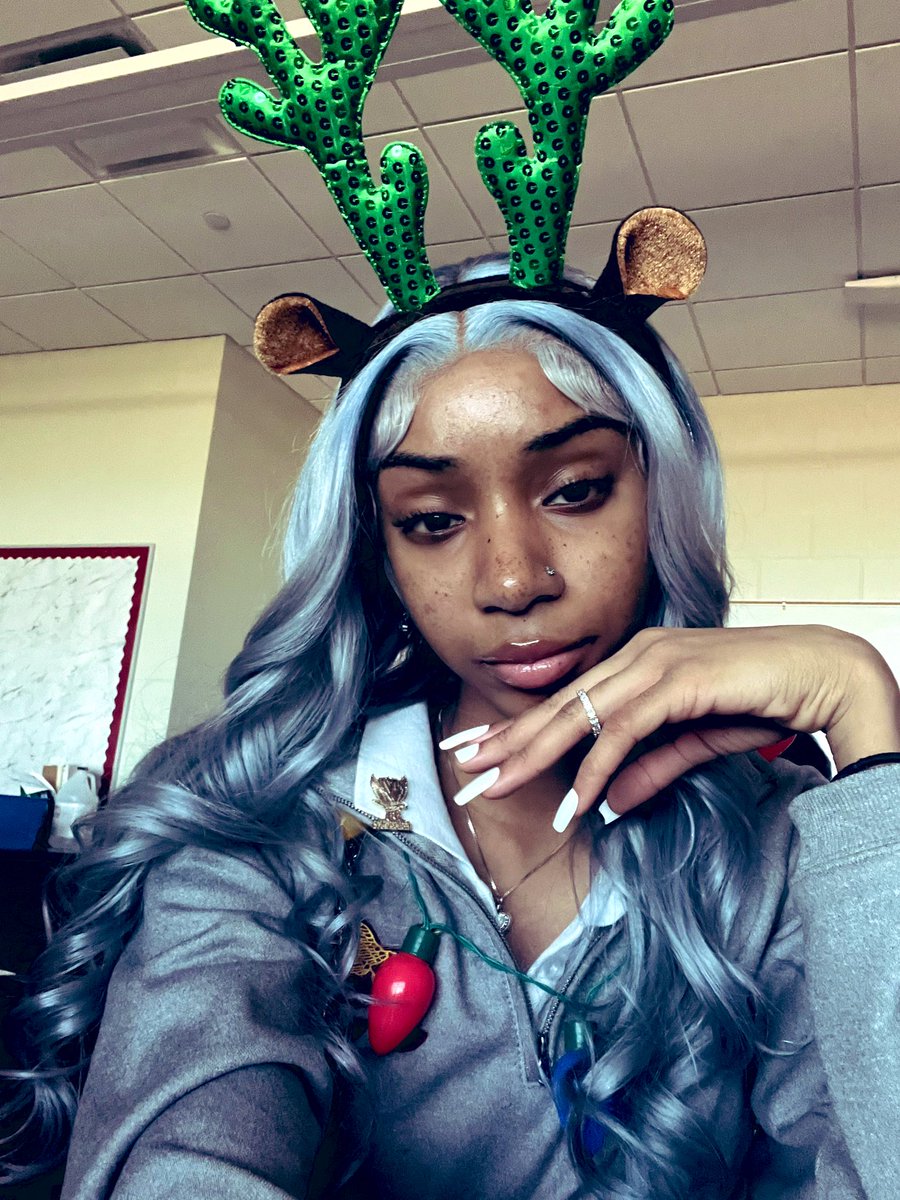 daeexl's tweet image. this filter make me feel like a 2016 baddie