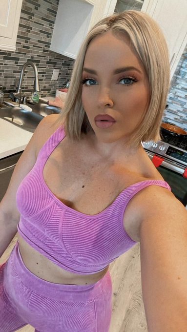 OnlyFans https://t.co/u3IOstn0SM https://t.co/PaEdBsW2Cq