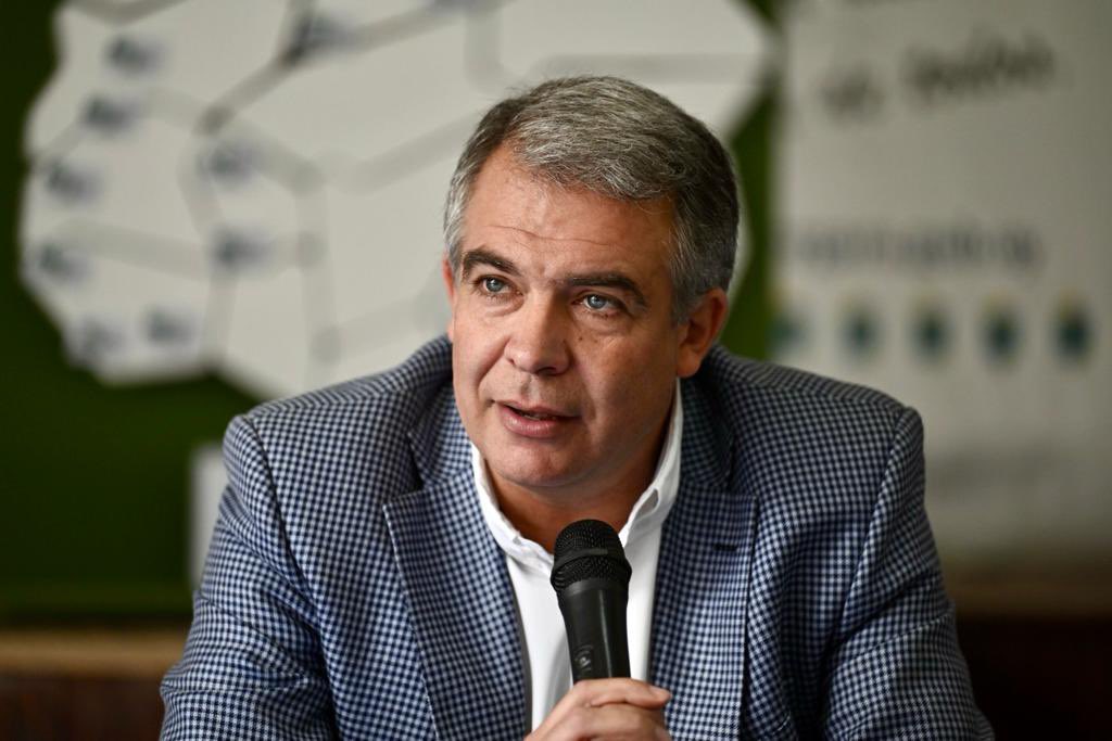 <a href="/CulturaMEC/">Cultura MEC</a> <a href="/mwainstein_uy/">Mariana Wainstein</a> <a href="/pdasilve/">Pablo da Silveira</a> <a href="/jotacebarreto/">Juan Carlos Barreto</a> <a href="/comuna33/">Intendencia de Treinta y Tres</a> <a href="/MarioSilvera33/">Mario Silvera</a> 🗣️ “La cultura es de los grandes temas que tiene que abordar un gobierno, y vaya si en <a href="/pdasilve/">Pablo da Silveira</a> y en <a href="/mwainstein_uy/">Mariana Wainstein</a> estamos teniendo grandes avances en la materia”, dijo el intendente <a href="/MarioSilvera33/">Mario Silvera</a>.

“Este centro va a tener la posibilidad de recibir actividades del más alto