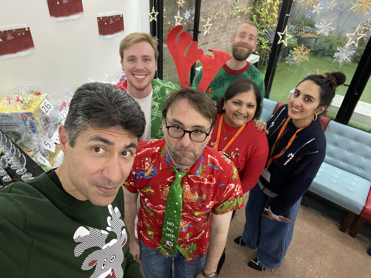 #Christmas Party in @ImperialChemEng! #MerryChristmas everybody! 🎄⛄️ 🎁😊 #OurImperial @imperialcollege