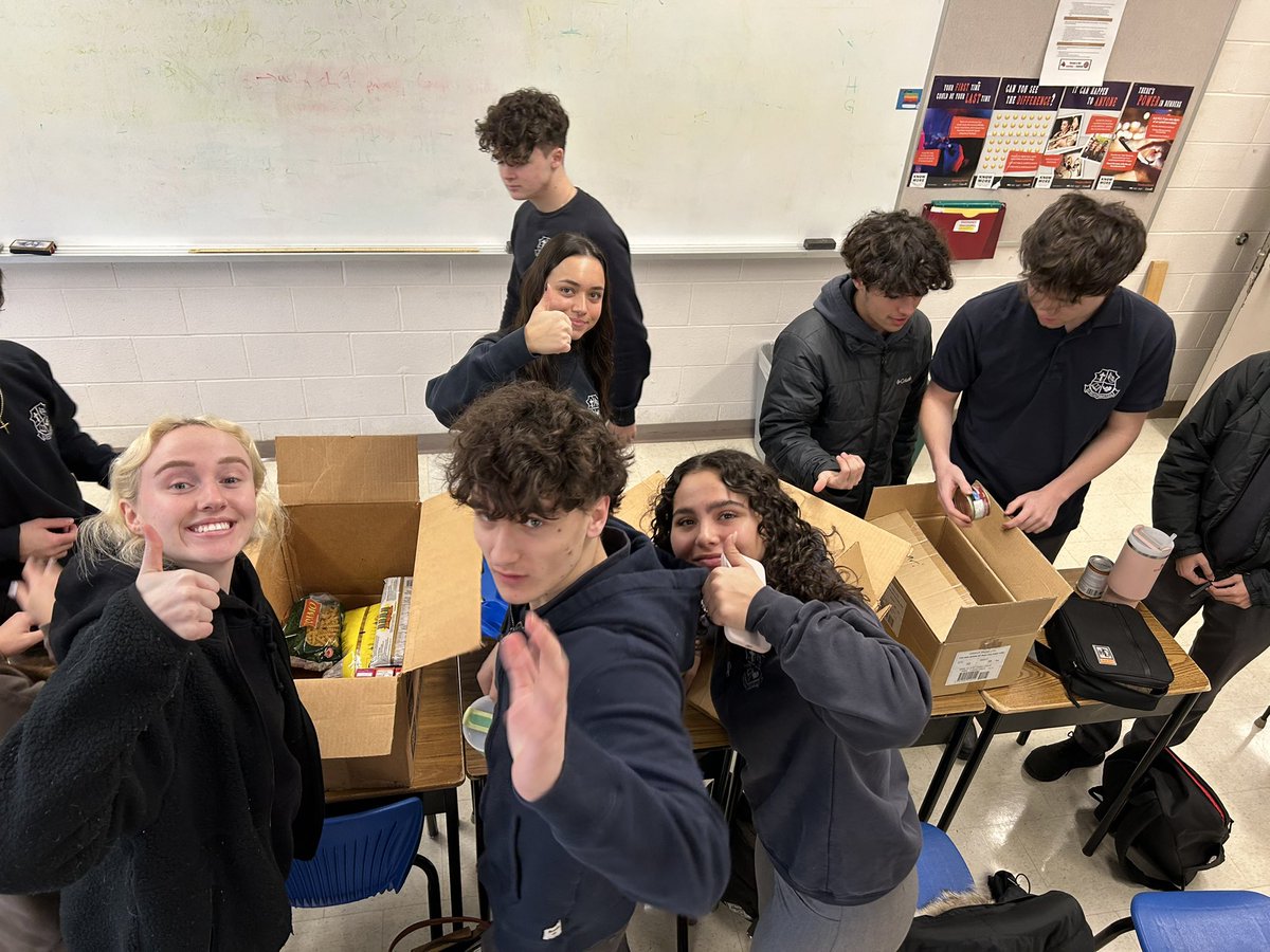#PLF4M Grade 12 leadership students @SBAtoday preparing non-perishable food donations in support of the #MarkhamFoodBank. Students started a Christmas Food Drive in conjunction with the senior boys hockey buyout today. One donation was one ticket to the game!