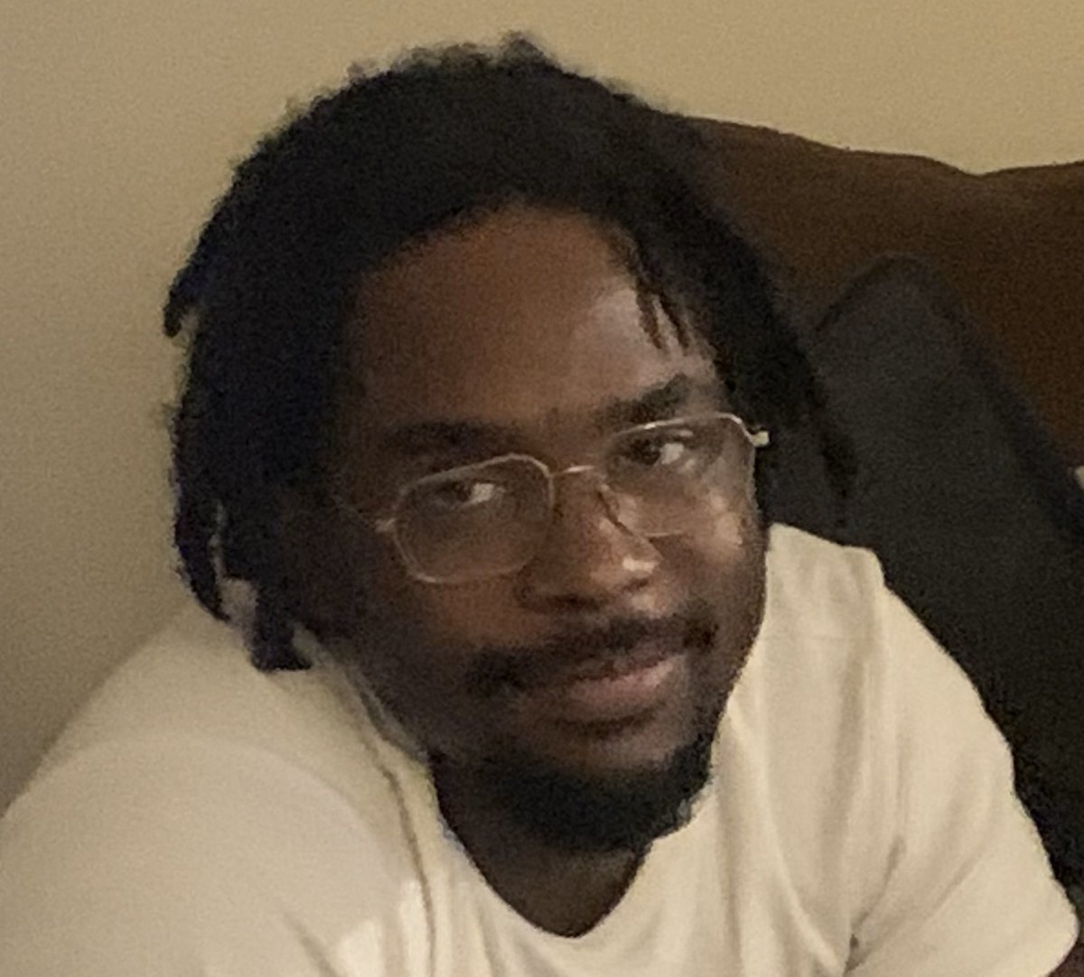 #MISSING: 32-year-old Quantae Arthur (5'5', 150 lbs.) Last seen on November 20, 2023. No known clothing description. He had been traveling from Baltimore City to the Essex area. Anyone with information, please call 911 or 410-307-2020. #help #locate