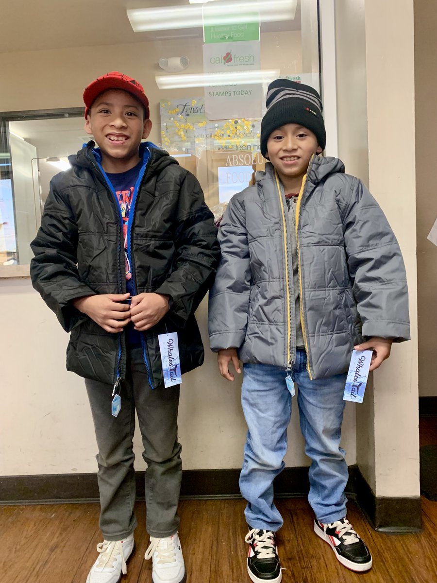 ccdof_fresno's tweet image. St. Elizabeth Catholic Church, through their Knights of Columbus, exemplified compassion by donating jackets to Catholic Charities for distribution to our neighbors in need. #generosity #communityassistance