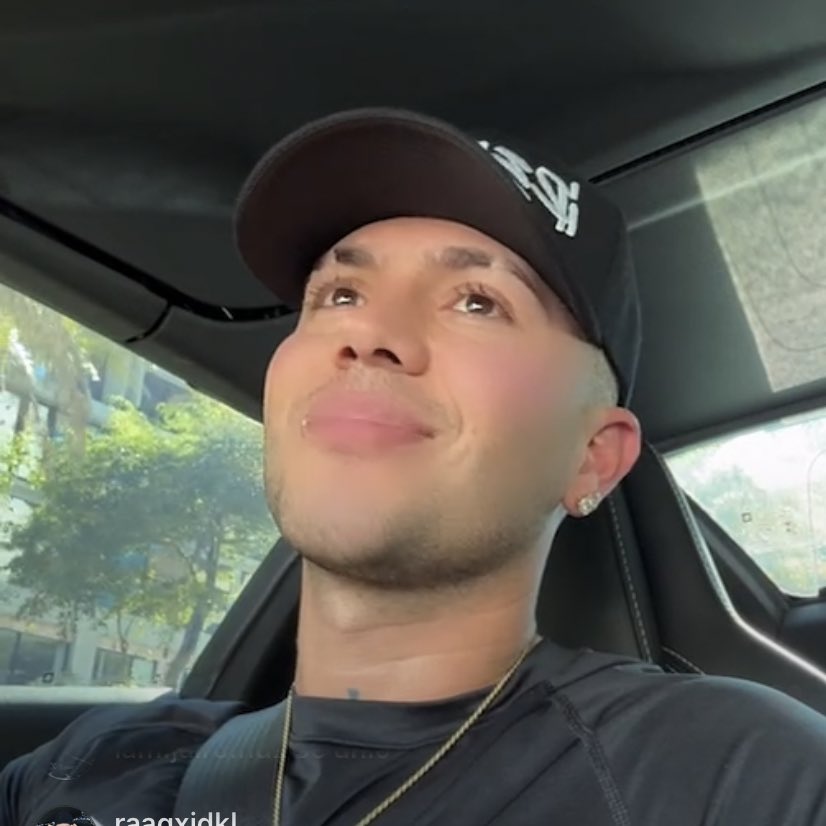 soylessmartinez's tweet image. El brillo de sus ojos cuando menciona a Kim…🥹🤍