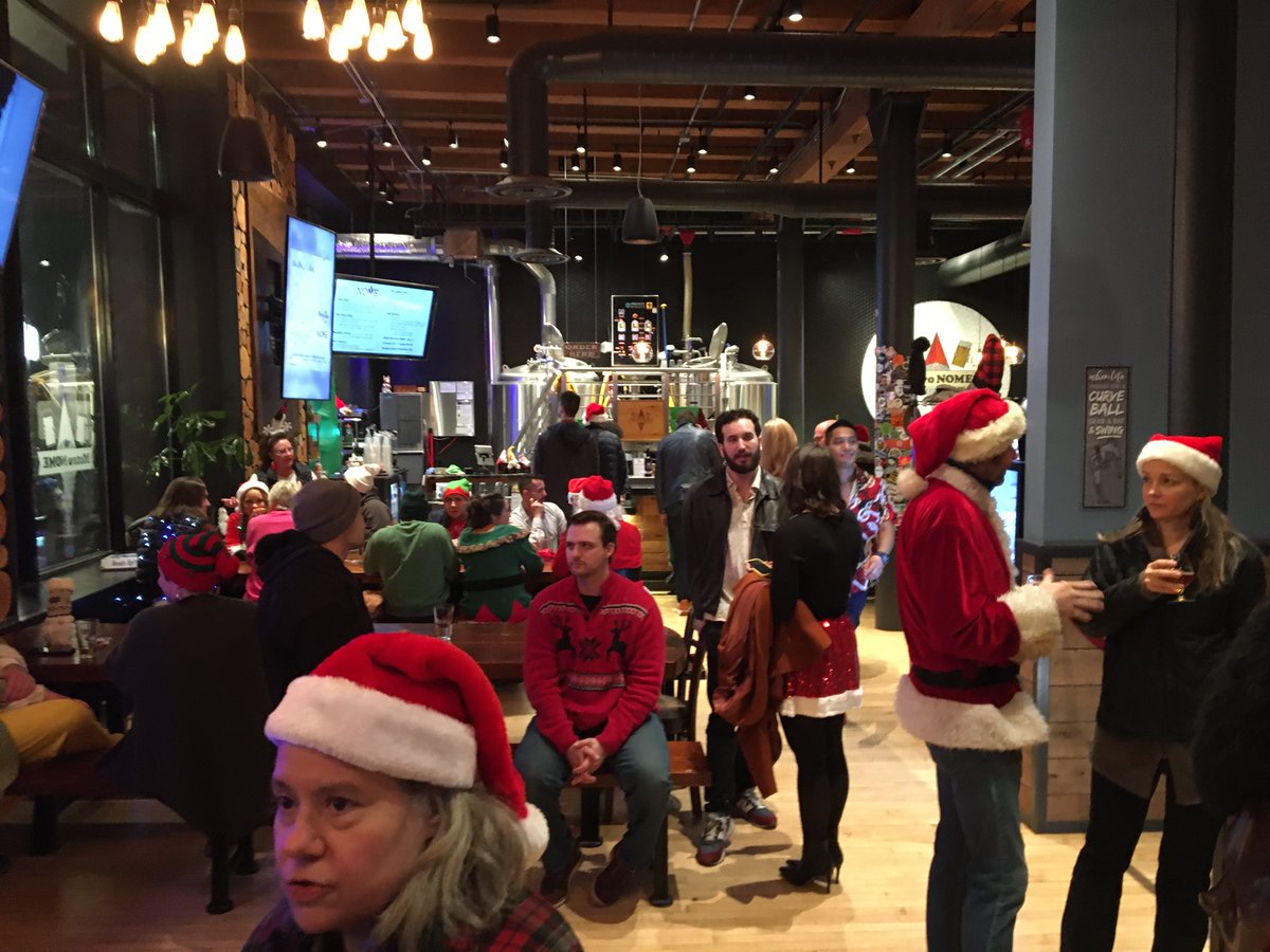Many, many thanks to <a href="/BigRiverPizza/">Big River Pizza</a> and <a href="/MetroNOME_Beer/">MetroNOME Brewery</a> Brewery for hosting Lowertown SantaCon XVI! It was a relief to hold SantaCon for the first time since the Great Plague of 2019 broke our twelve year stint! Send us your pix &amp; see you next year folks! lowertownsantacon.info