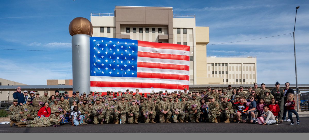 What was your favorite part of the Fiesta Bowl Parade?! Did you see us soaring over the parade route, or maybe you got a flag or a wave from one of the more than 200 Luke AFB Airmen and their family members who participated in the parade? We enjoyed seeing everyone!