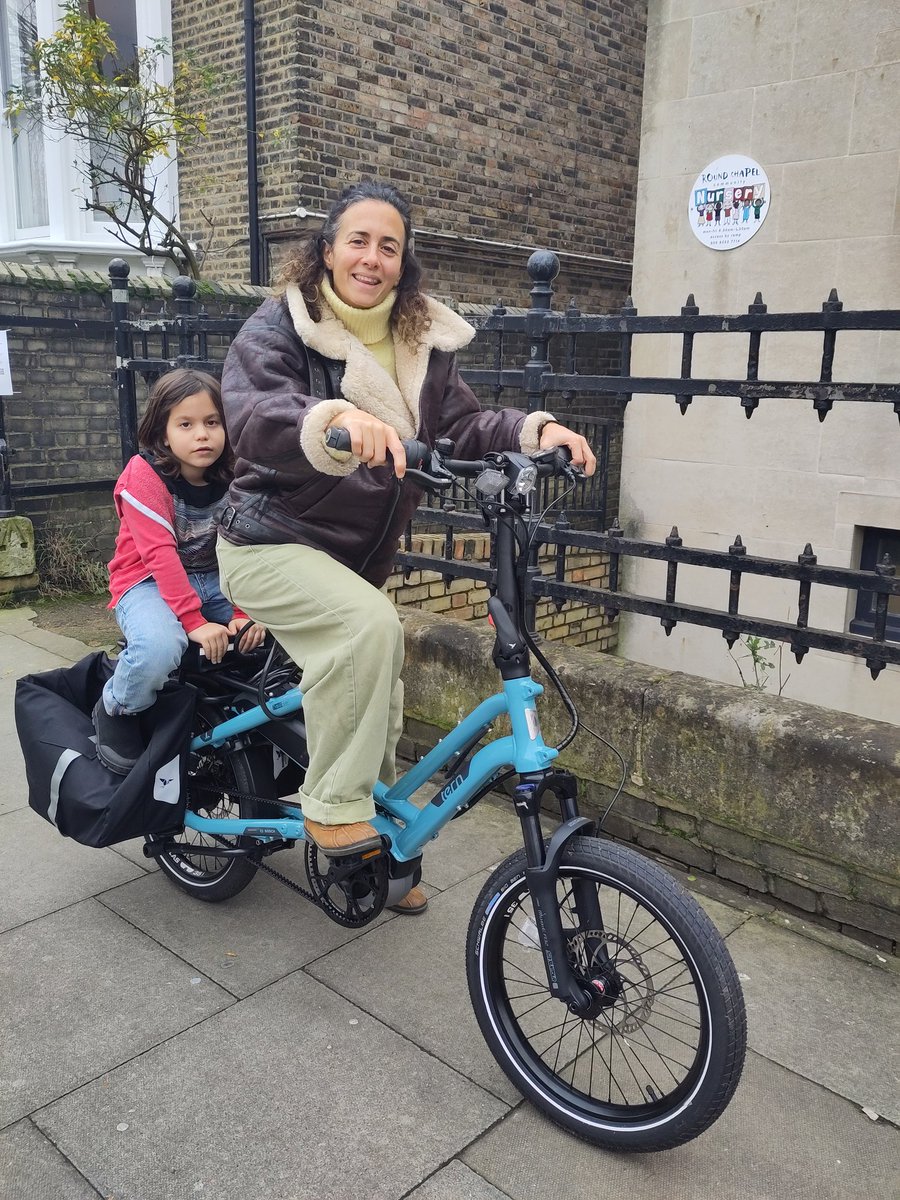 CarryMe Bikes C.I.C. (@carryme_bikes) on Twitter photo Three weeks for the price of two in #ecargobike HIRE over Xmas! Bikes available include <a href="/ternbicycles/">Tern Bicycles</a> #Bakfiets @ridgeback 'Butchers' #Veloe #Nihola @raleigh 'Stride 3' & more. Get in touch by phone or email to book before Friday this week! 📞07725466842 📧 info@carryme.org.uk Three weeks for the price of two in #ecargobike HIRE over Xmas! Bikes available include <a href="/ternbicycles/">Tern Bicycles</a> #Bakfiets @ridgeback 'Butchers' #Veloe #Nihola @raleigh 'Stride 3' & more. Get in touch by phone or email to book before Friday this week! 📞07725466842 📧 info@carryme.org.uk