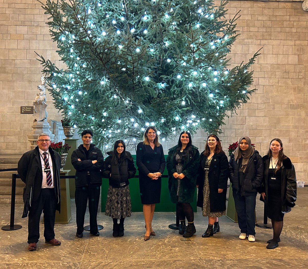 Lovely to meet young people working with @bcafc_cf in Parliament today to talk about work they're doing to tackle harassment on public transport with @BTP