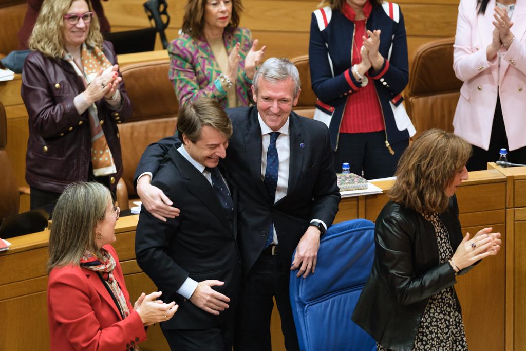 <a href="/AlfonsoRuedaGal/">Alfonso Rueda</a> Hoy  es  un día muy importante para Galicia.
Somos la primera comunidad en aprobar los  presupuestos  para 2024, los más  altos de la historia.
Estabilidade, gestión e sentidiño. Seguimos!
Parabens Presidente 👏👏👏👏
