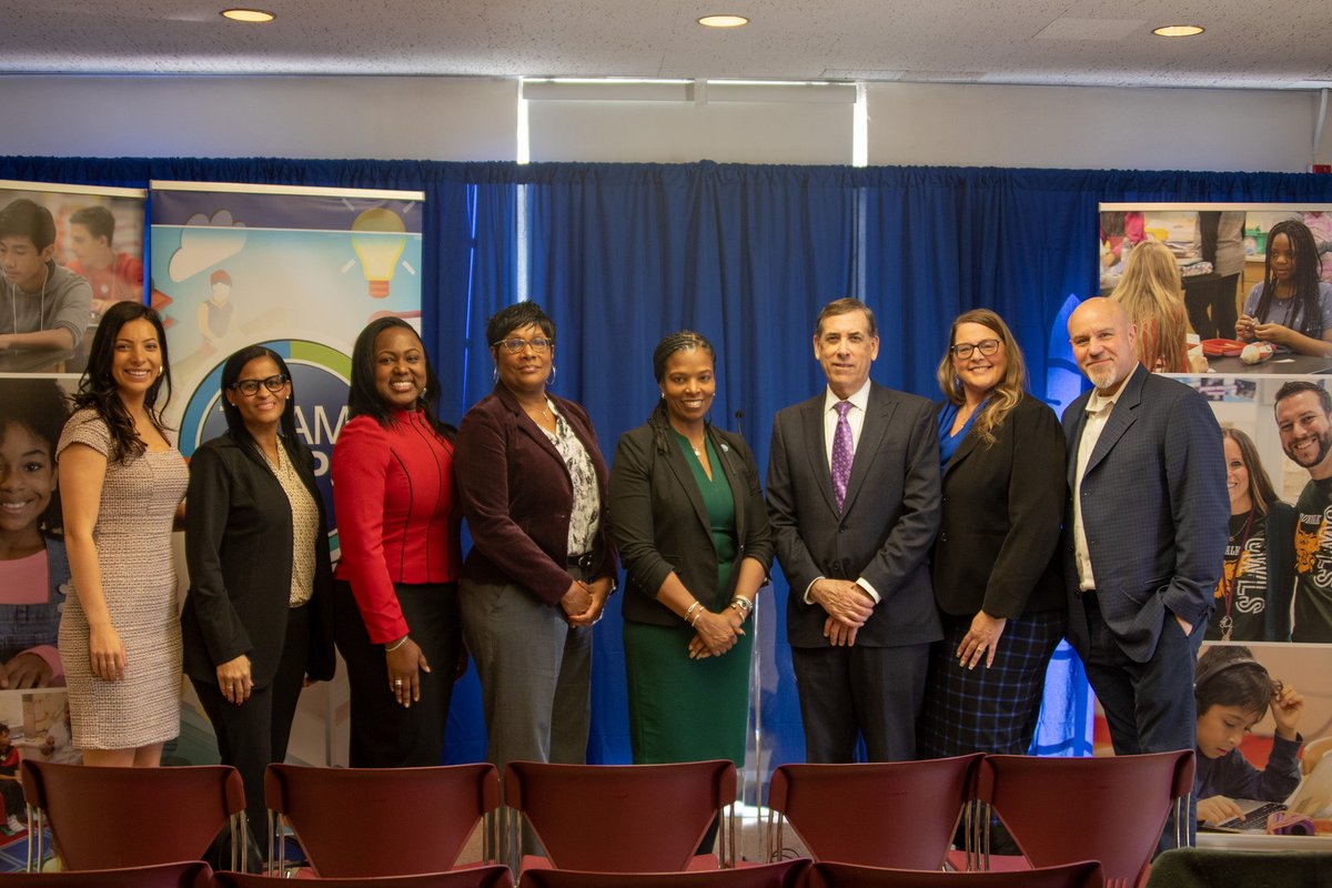 (1/4) We’re delighted to share that we’re partnering with @BaltCoPs to offer high school students ages 13+ free messaging therapy! More than 32,000 students will have access to high-quality, evidence-based therapy and mental health resources.