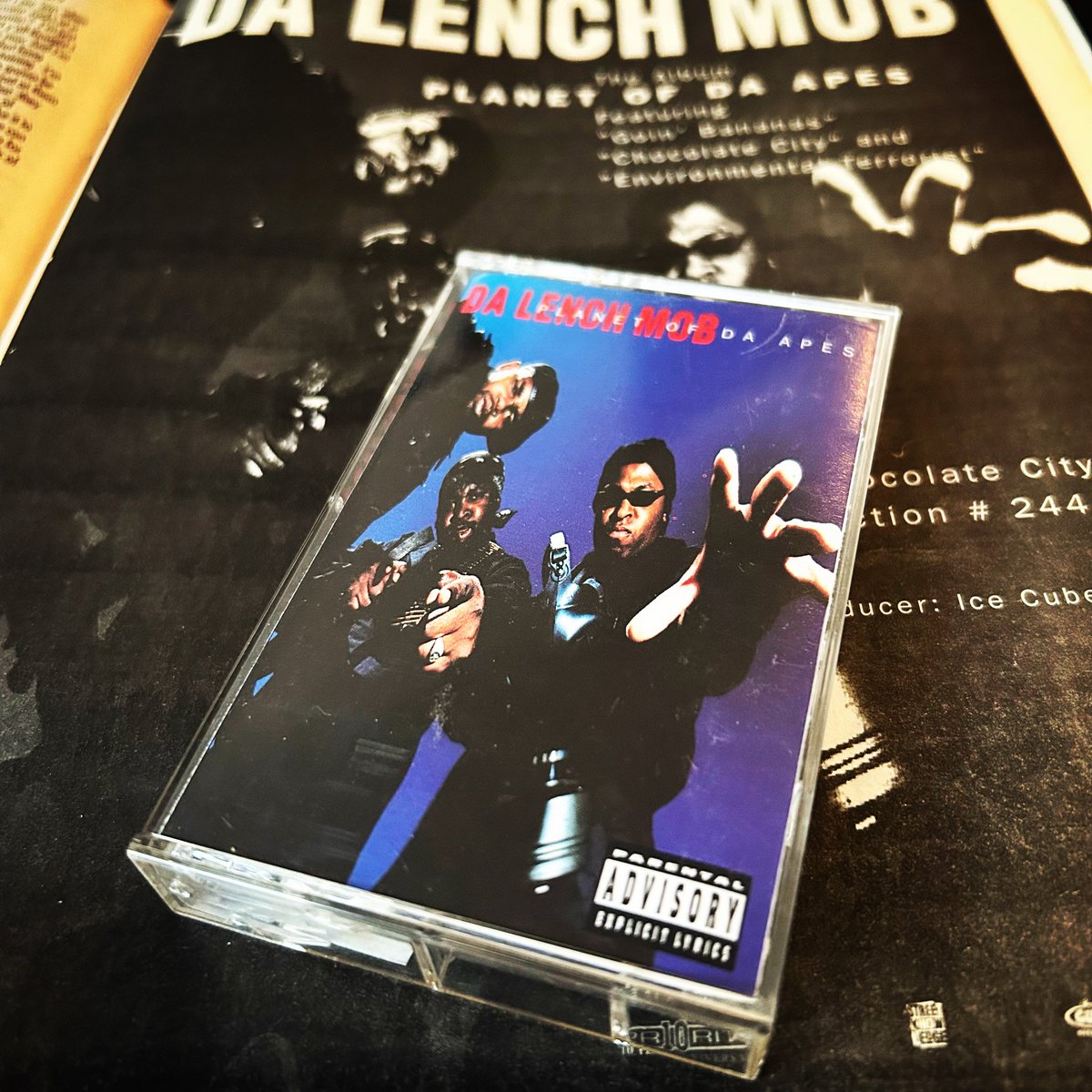 Da Lench Mob
Planet Of Da Apes
#chocolatecity #cutthroats #kingofthejungle #planetofdaapes #goinbananas #mellowmadness #environmentalterrorist #settheshitstraight #trapped #finalcall #hiphop #classic #ripshorty #forever #celebrated #priority #records #dalenchmob #hiphopgods