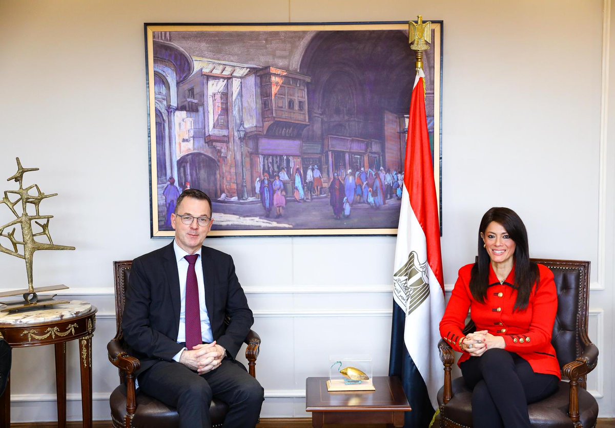 Impactful discussion on advancing #Egypt’s #private sector dev. goals w/ Min of Int/l Cooperation, H.E. Dr. @RaniaAlMashat. I Look forward to building on @IFC’s long-standing partnership w/ the Govt to further private sector participation in the economy.