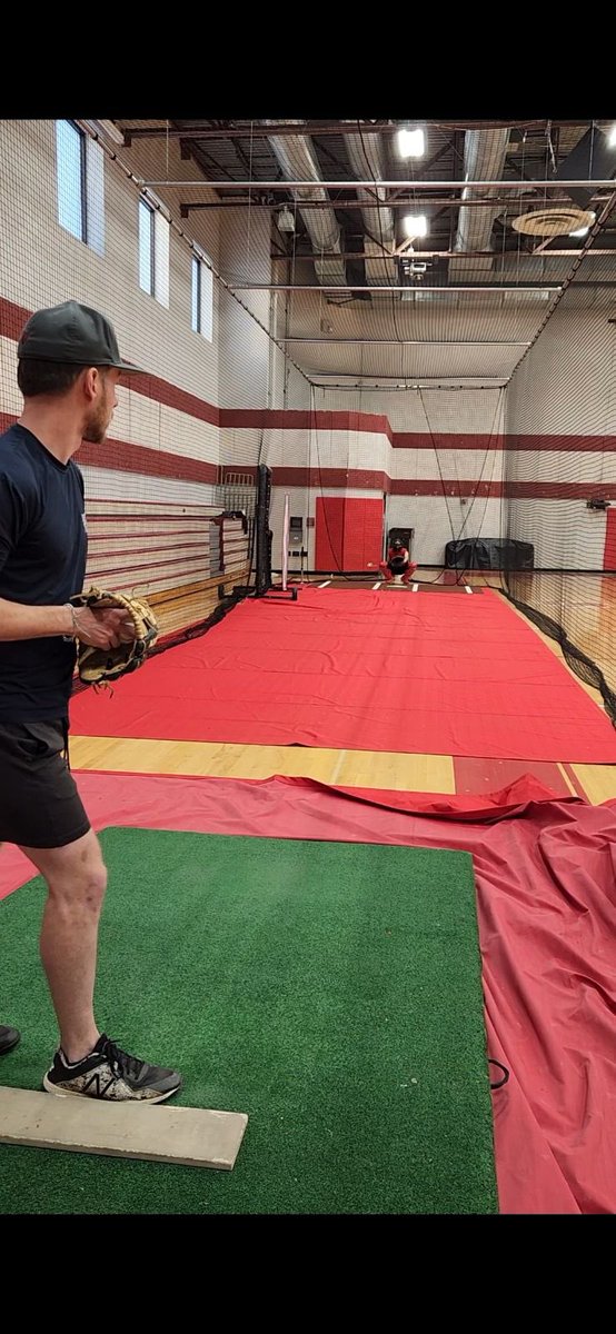 ‘24 grads. We’re still looking for dudes to compete for starting jobs in the fall. Great town, great facilities, great opportunity to play as a freshman!! Let’s talk about how we can help eachother! 

<a href="/BUncommitted/">Baseball_Uncommitted</a> <a href="/TopPreps/">College Coach / College Scout / College Recruiter</a> @PBR_Uncommitted